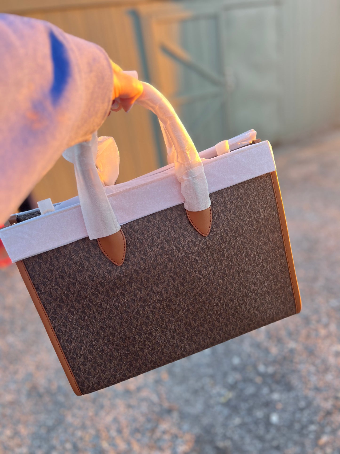 MK - Medium Tote