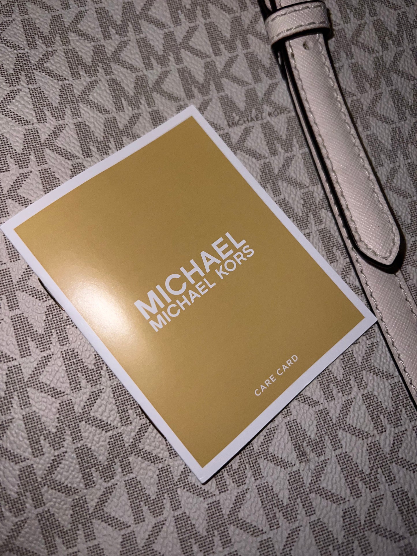 MK - Jet Set Large Tote