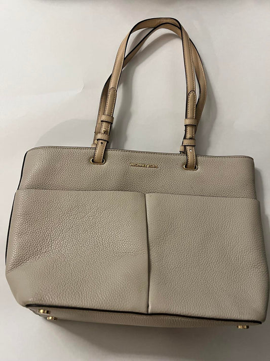 MK - Pocket Tote