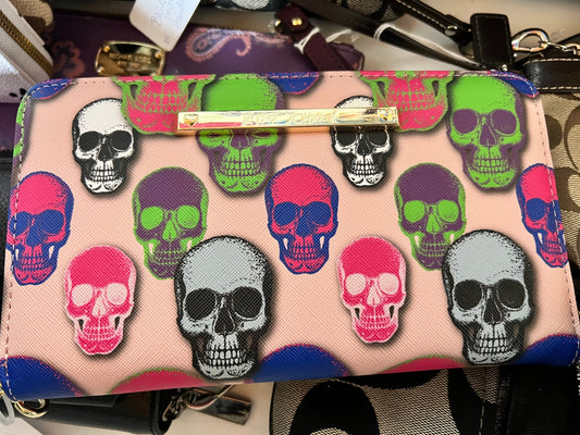 Betsy Johnson - Wristlet / Wallet