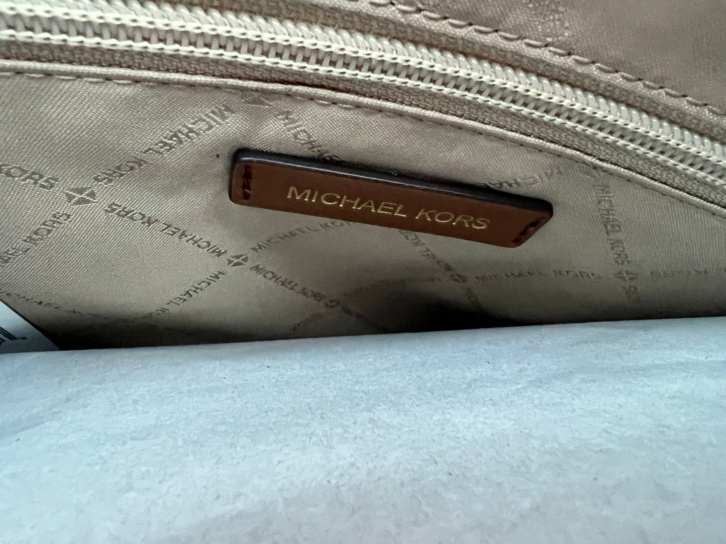 MK - Medium Tote