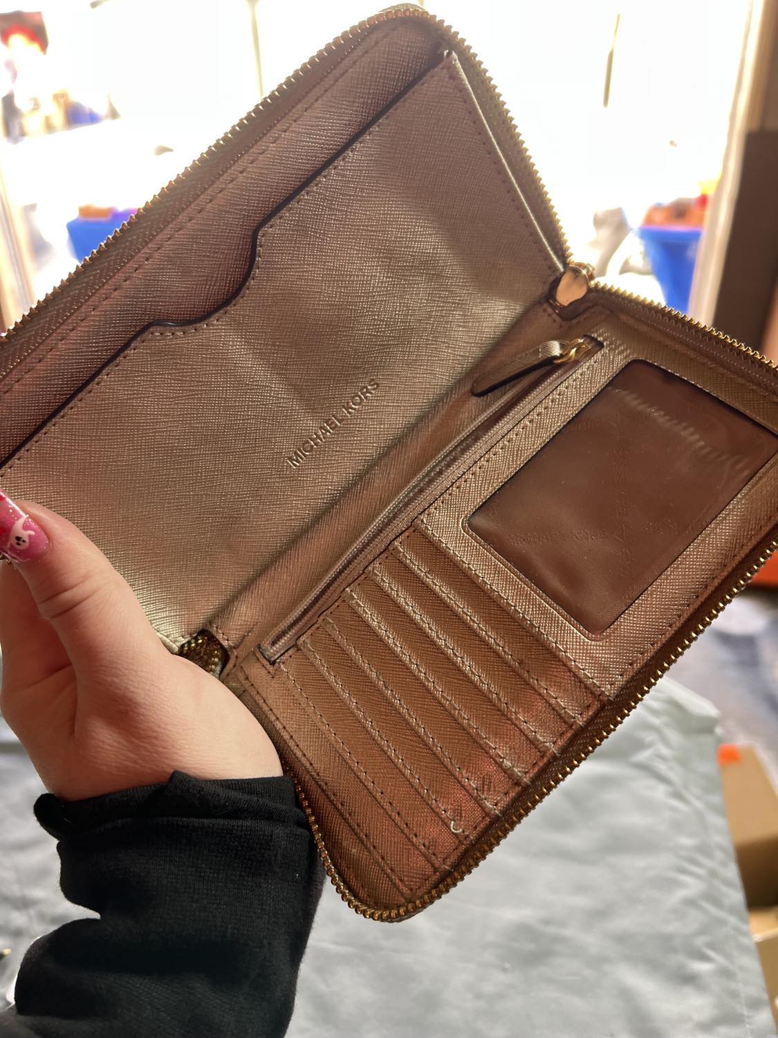 MK - Glitter Zip Wallet