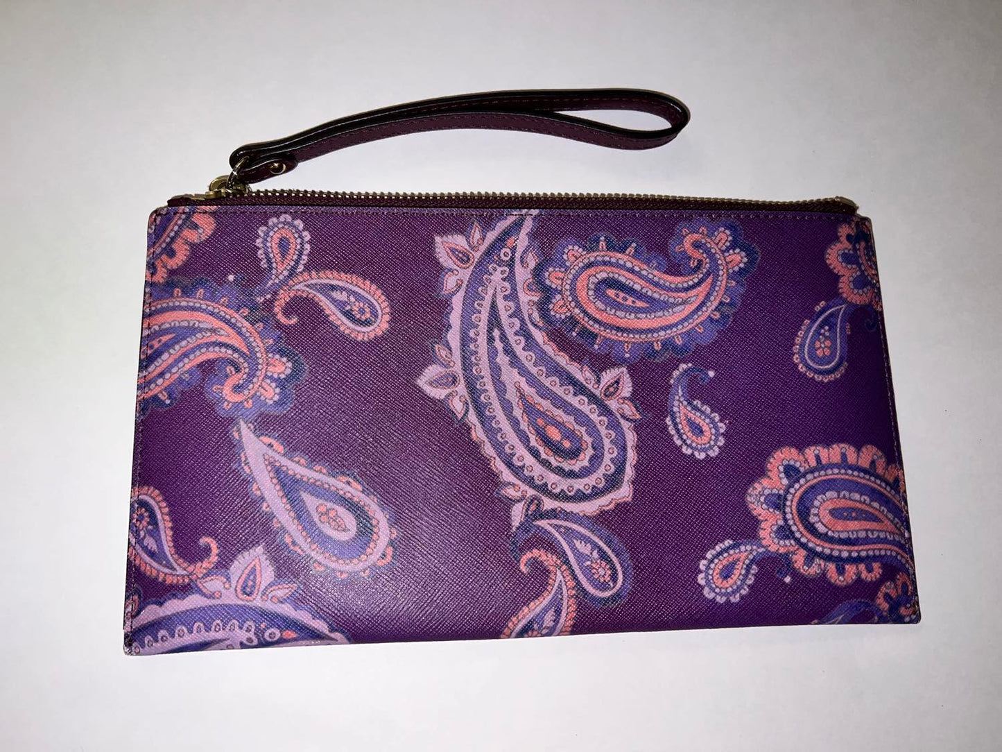 MK - Envelope Wristlet
