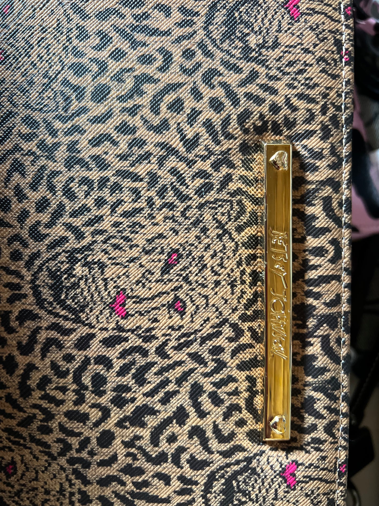 Betsy Johnson - Wallet / Wristlet